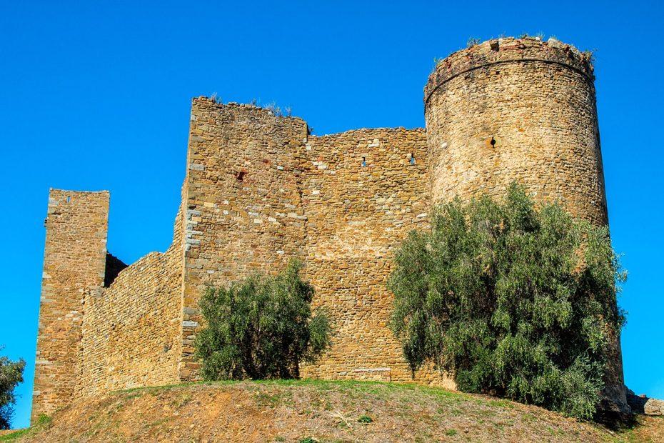 Rocca di Scarlino e Centro di Documentazione del Territorio Riccardo Francovich